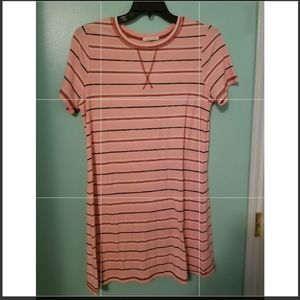 TShirt dress copper key